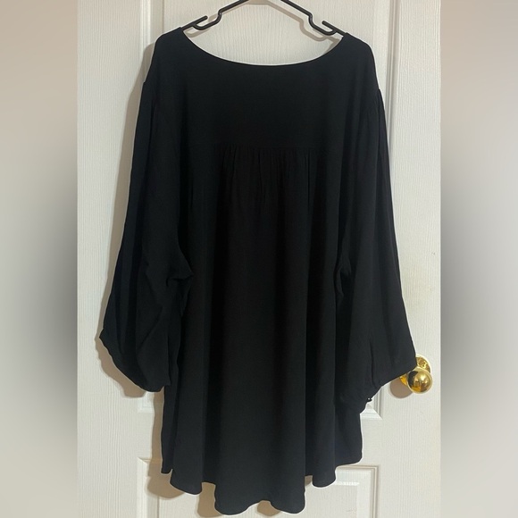 NWT Torrid Mini Black Long Sleeve Dress With Chain Detail Size 5X - Picture 6 of 8